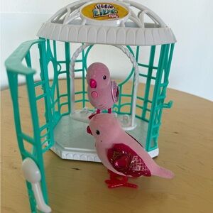 Little Live Pets Birds and Cage